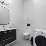 Aleja Solidarnosci 153 - B By Homeprime Apartmán Varšava