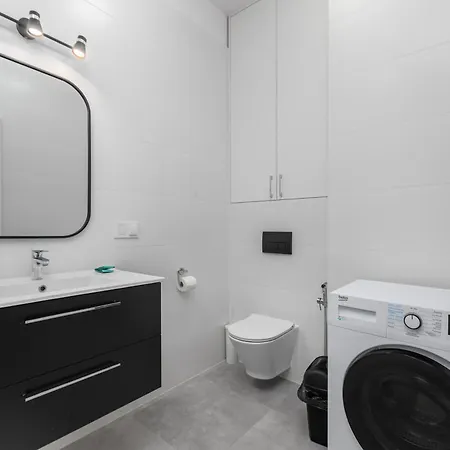Aleja Solidarnosci 153 - B By Homeprime Apartman Varsó